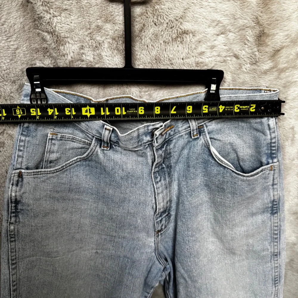 Wrangler Hero Originals Y2K‎ Light Wash Denim Jean Shorts Mens Size 36